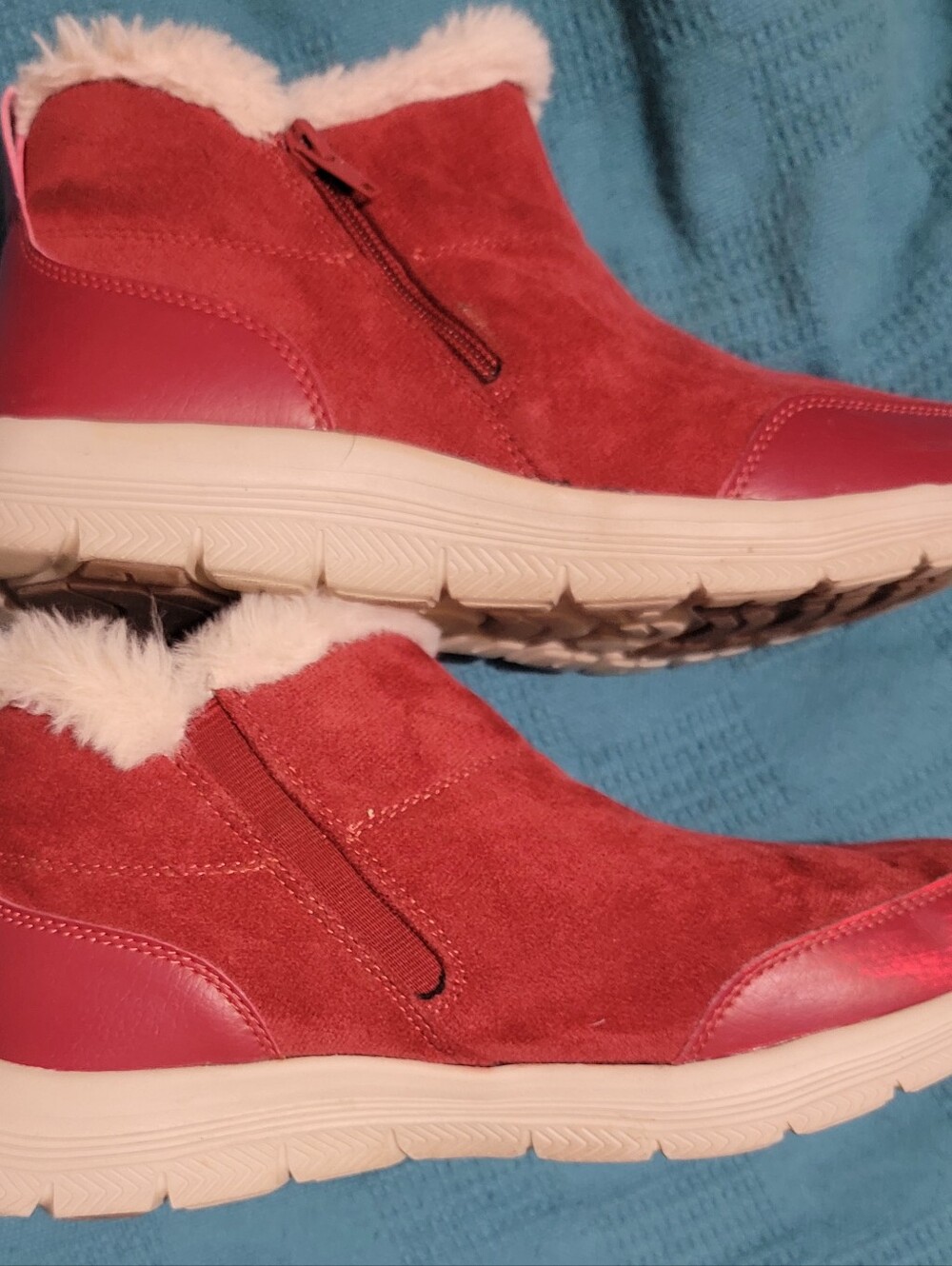 Women's Red Faux-Fur Lined Suede Ankle Sneakers